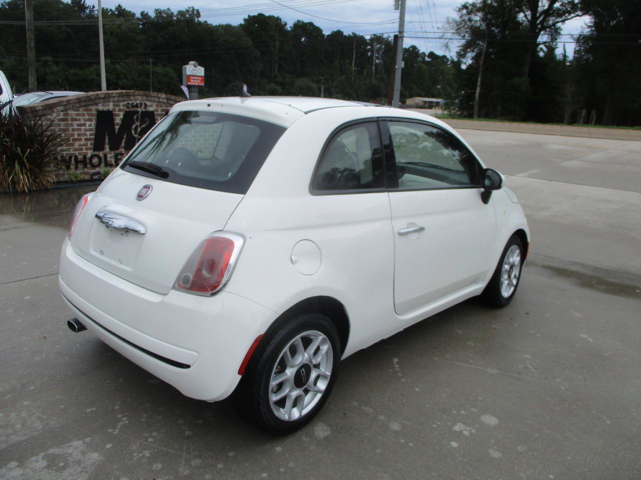 Used 2015 FIAT 500 Pop FWD image 8