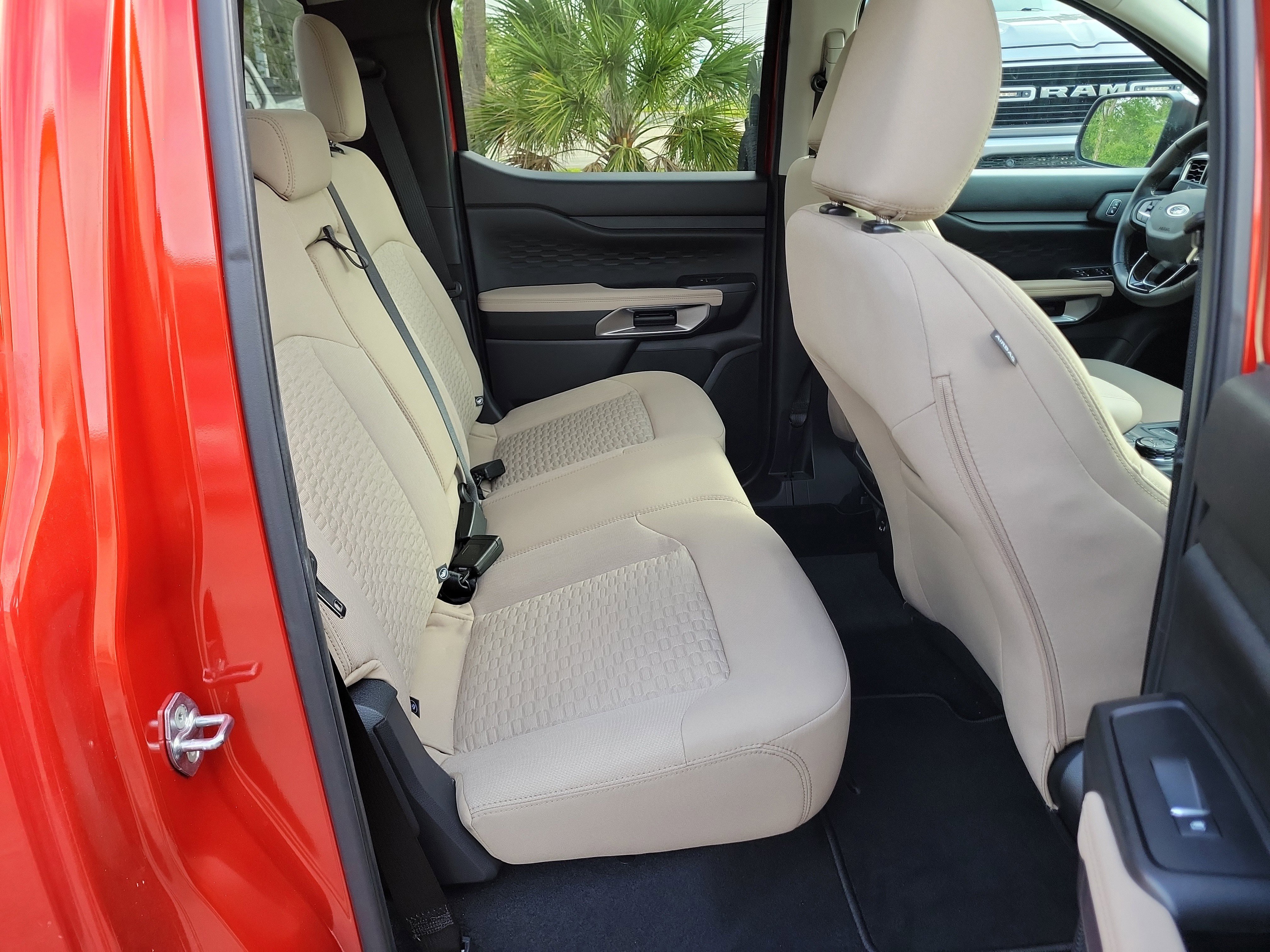 Used 2024 Ford Ranger XLT w/ FX4 Off-Road Package AWD/4WD image 12