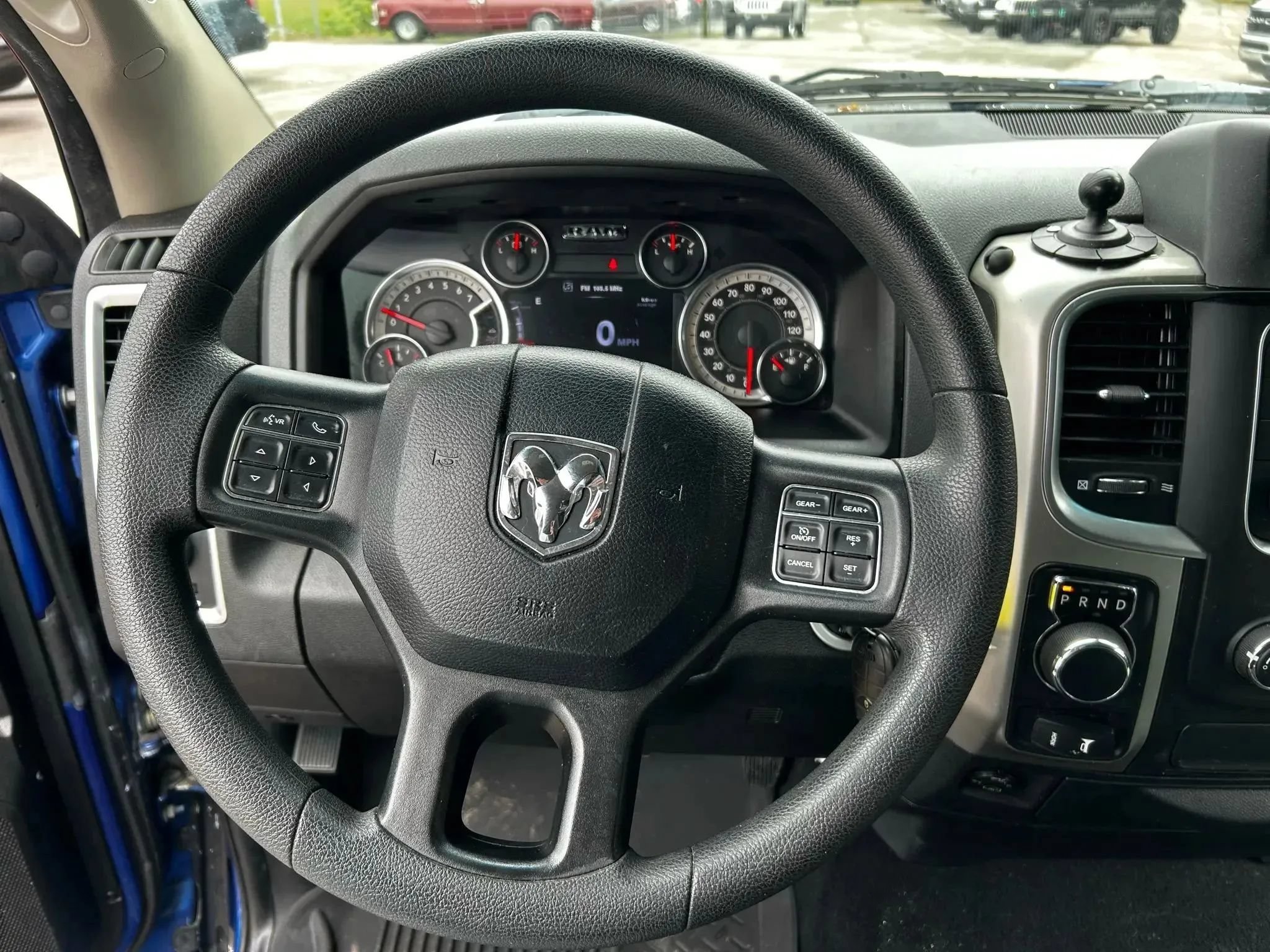 Used 2019 RAM 1500 Classic SLT RWD image 17