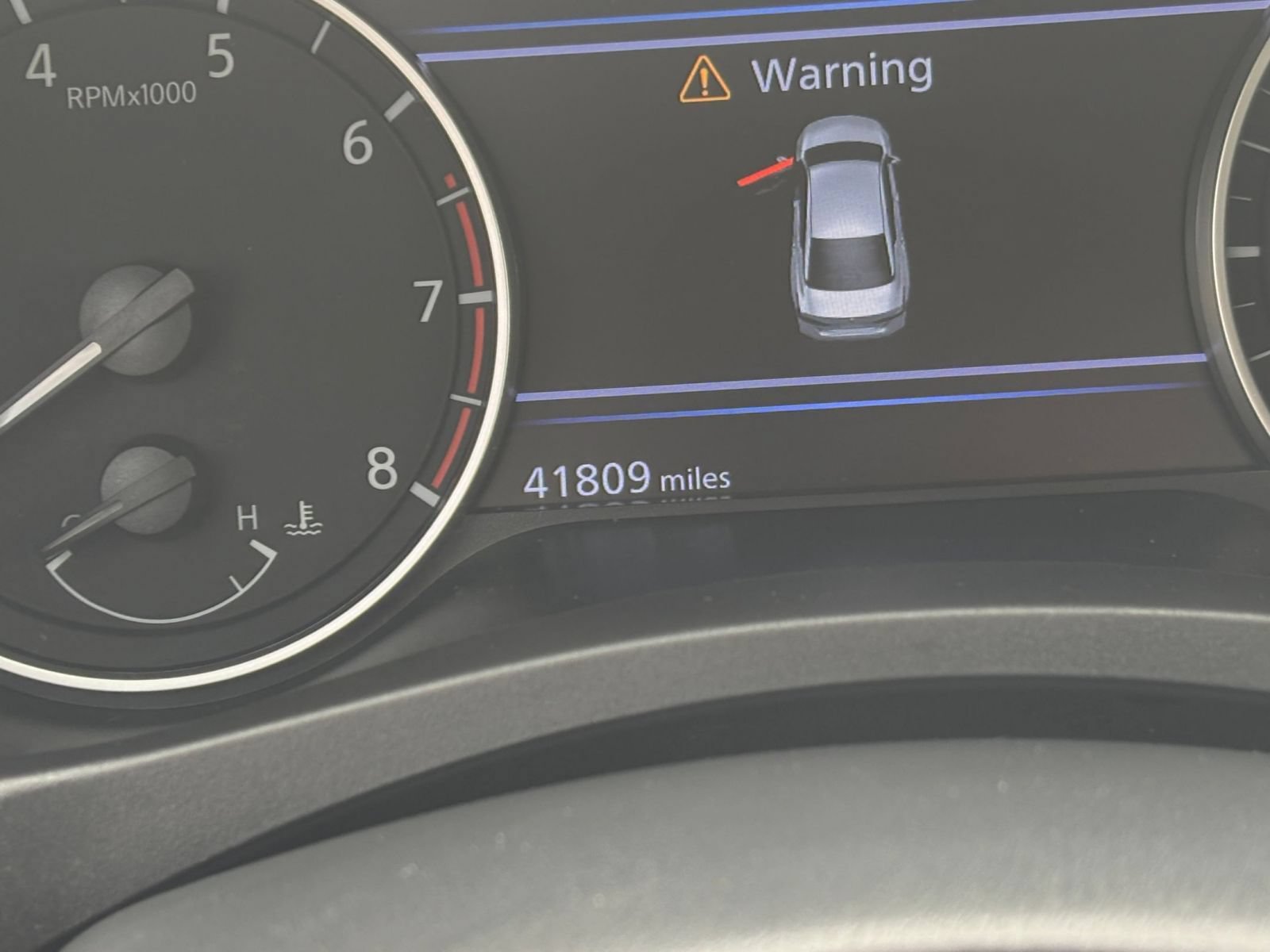 Used 2025 Nissan Altima 2.5 SV FWD image 34