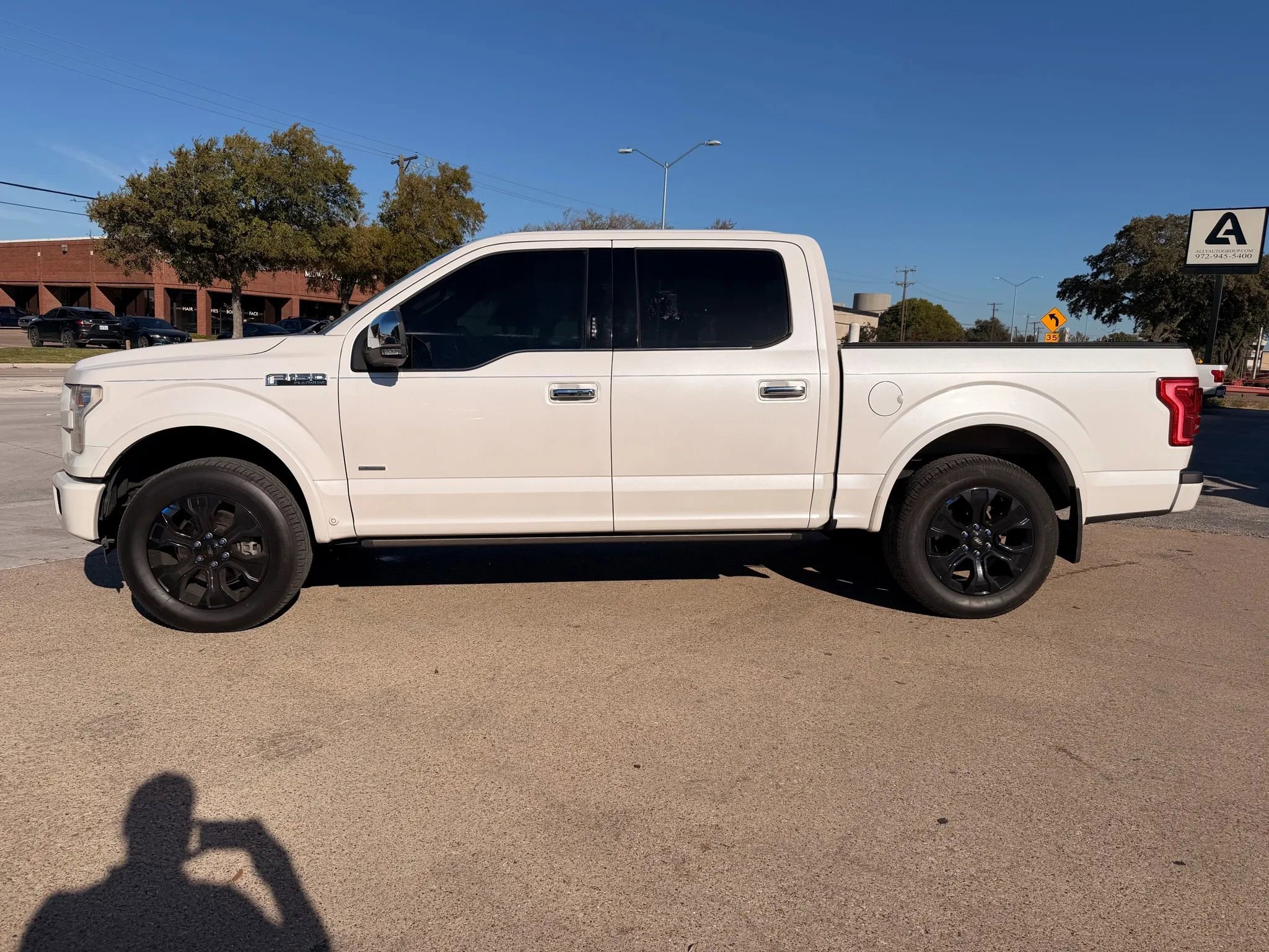 Used 2015 Ford F150 Platinum w/ Equipment Group 701A Luxury