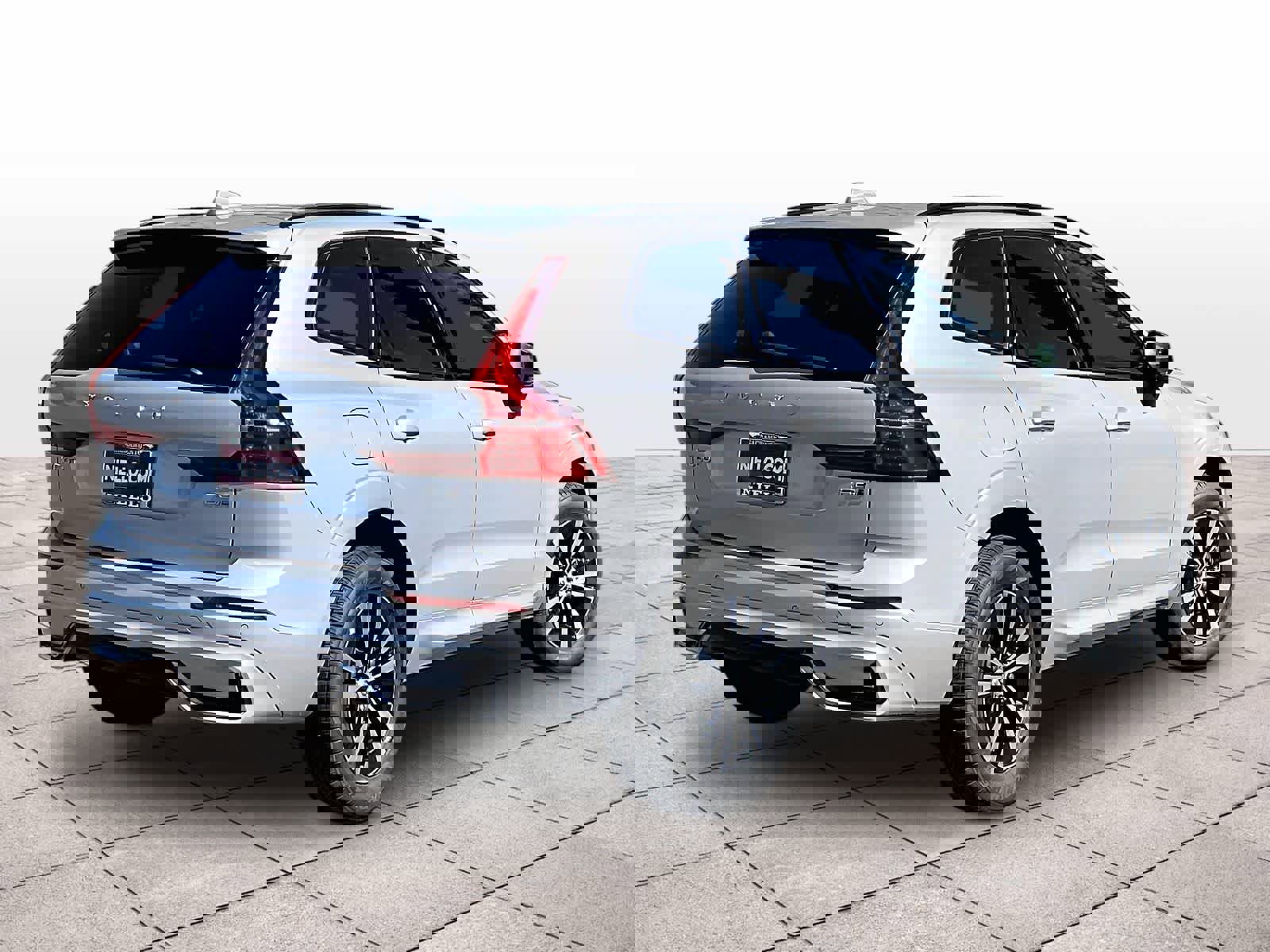 New 2025 Volvo XC60 B5 Core w/ Climate Package AWD/4WD image 4