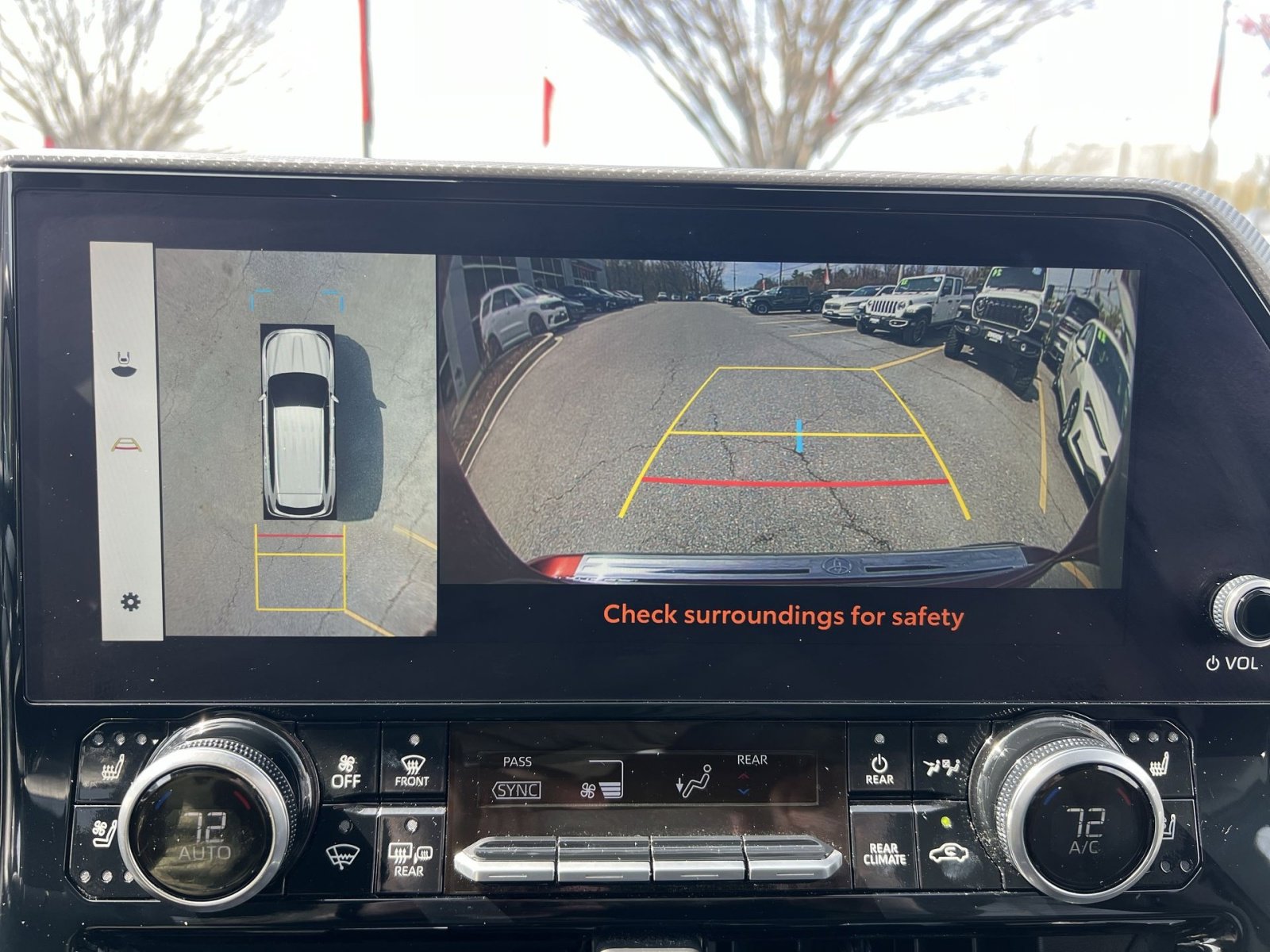 Used 2024 Toyota Highlander Platinum image 19