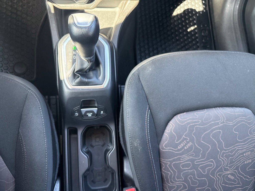 Certified 2023 Jeep Renegade Latitude AWD/4WD image 22