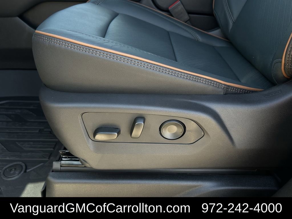 New 2026 GMC Yukon AT4 w/ AT4 Premium Plus Package image 24