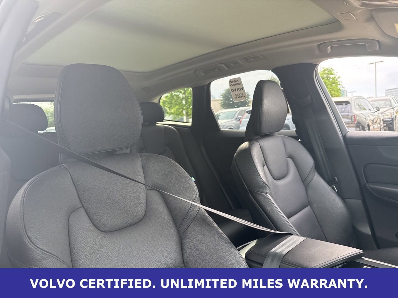 Certified 2025 Volvo XC60 B5 Plus image 11