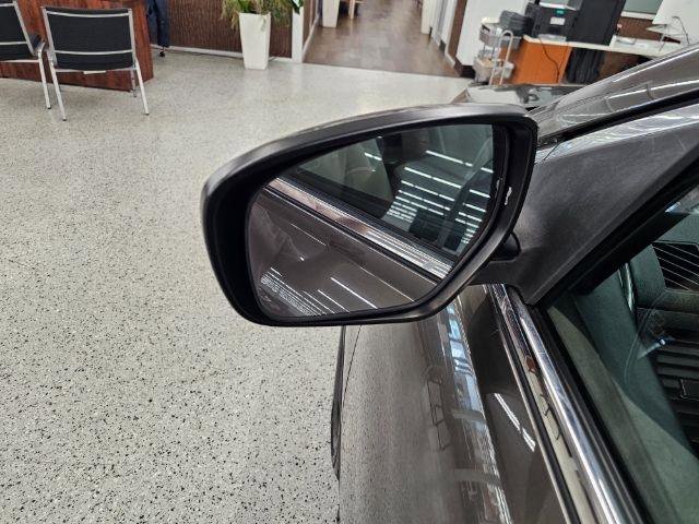 Used 2015 MAZDA CX-9 Sport AWD/4WD image 40