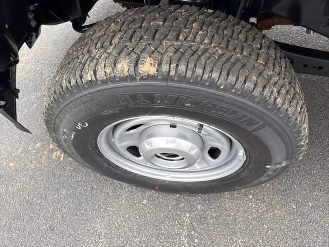 New 2026 Ford F250 XL w/ Snow Plow Prep Package image 15