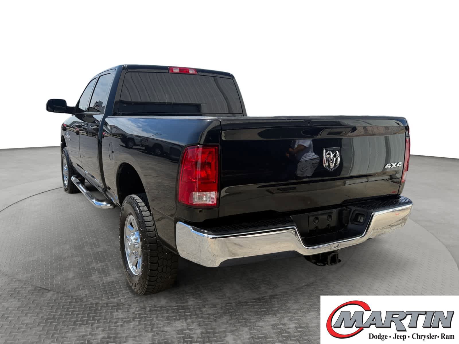 Used 2015 RAM 2500 Tradesman w/ Chrome Appearance Group AWD/4WD image 7