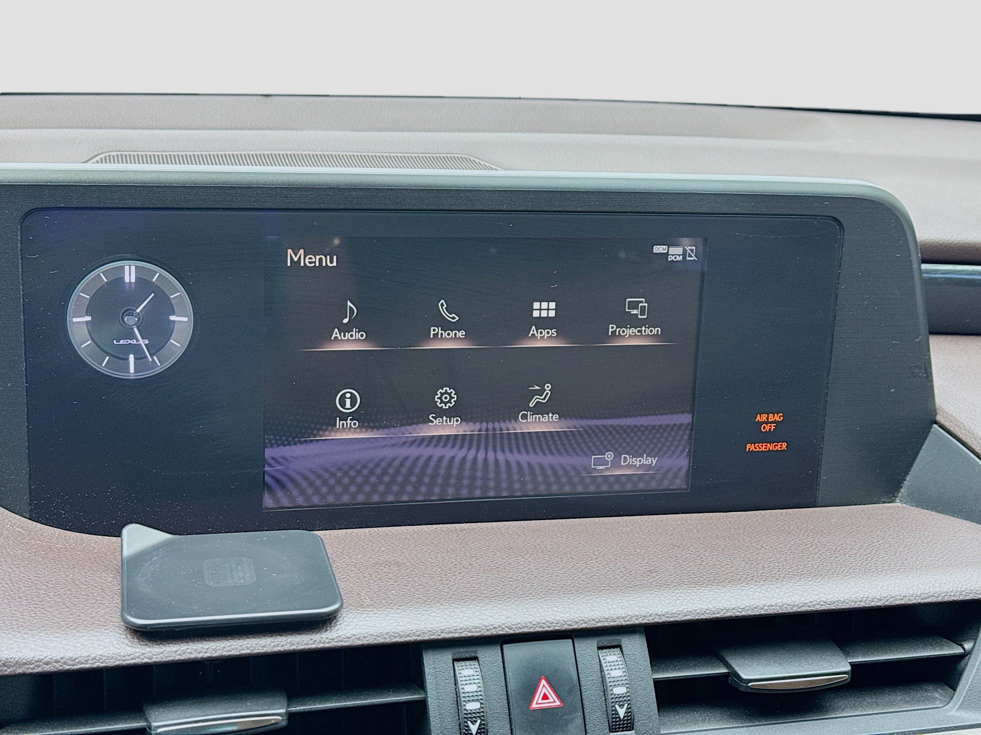 Used 2021 Lexus ES 300h w/ Accessory Package image 9