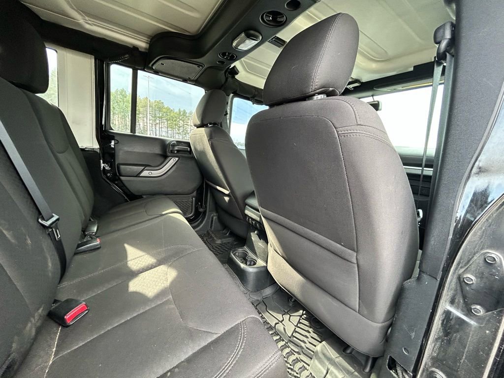 Used 2016 Jeep Wrangler Unlimited Willys image 18