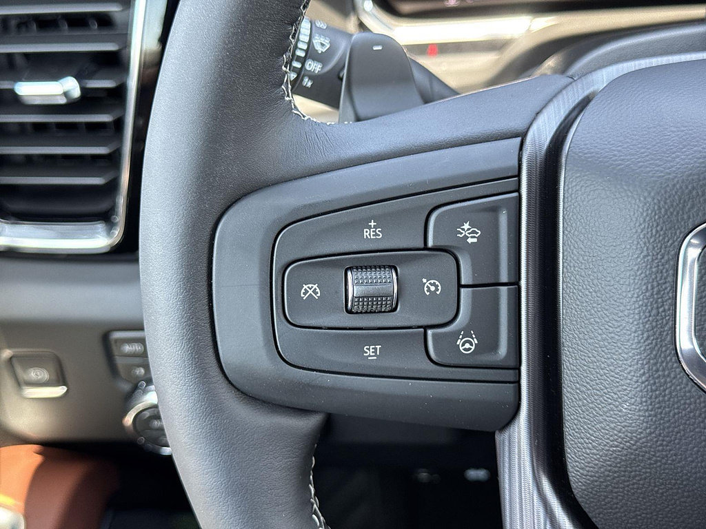New 2026 GMC Sierra 1500 Denali Ultimate w/ LPO, Black Badging Package AWD/4WD image 9