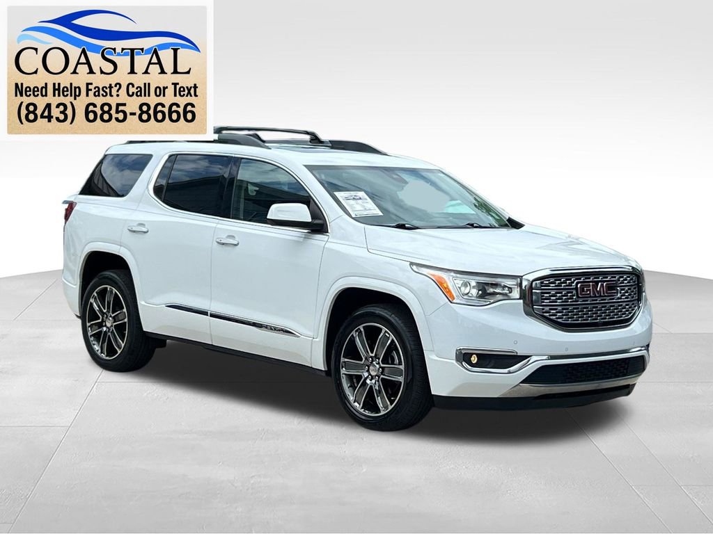 Used 2019 GMC Acadia Denali w/ Technology Package FWD image 4