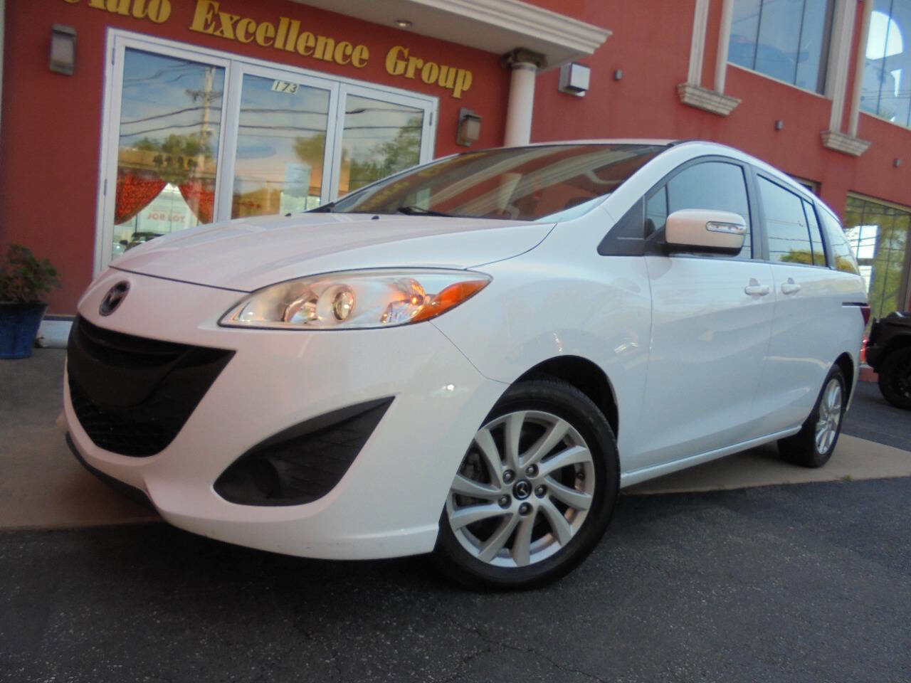 Used 2015 MAZDA MAZDA5 Sport FWD image 40