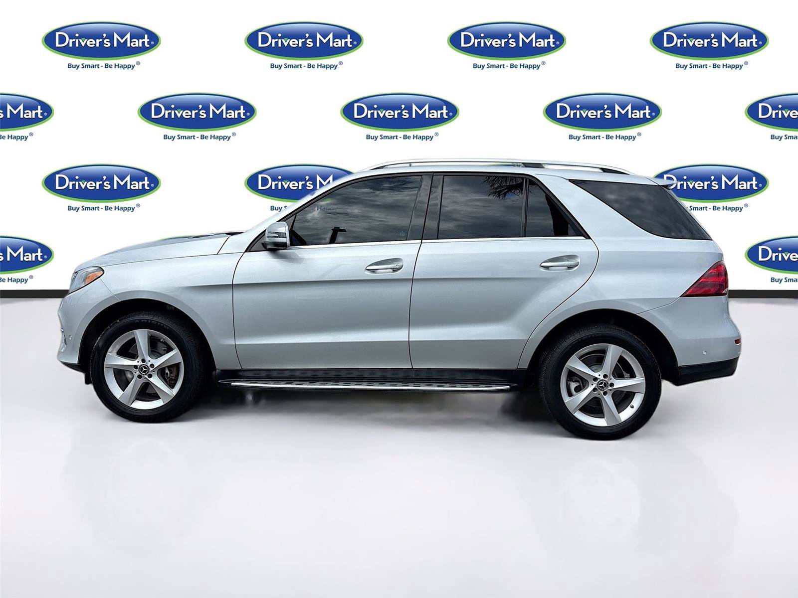 Used 2019 Mercedes-Benz GLE 400 4MATIC w/ Premium 1 Package image 5
