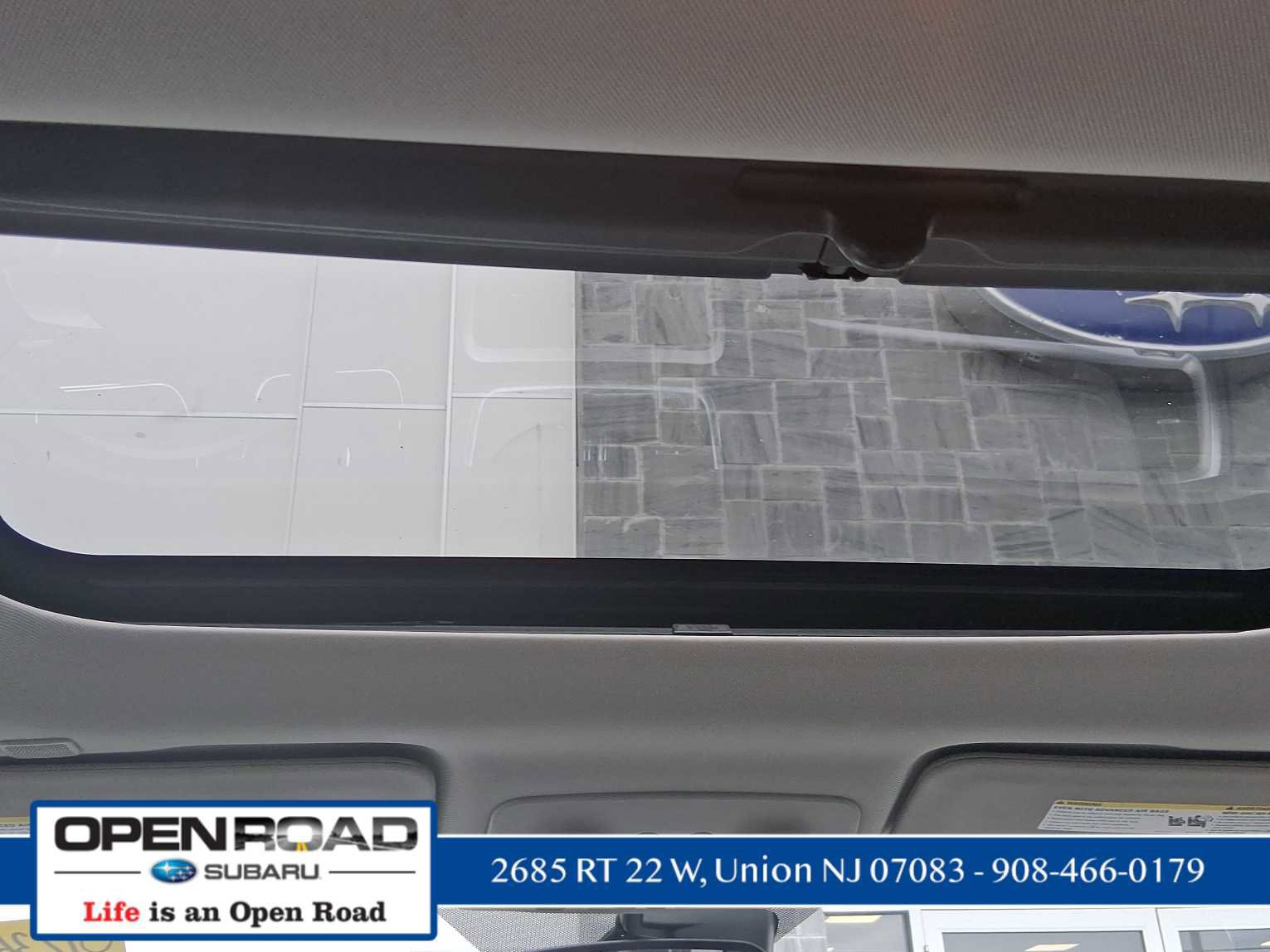 Used 2017 GMC Acadia Limited SLT image 12