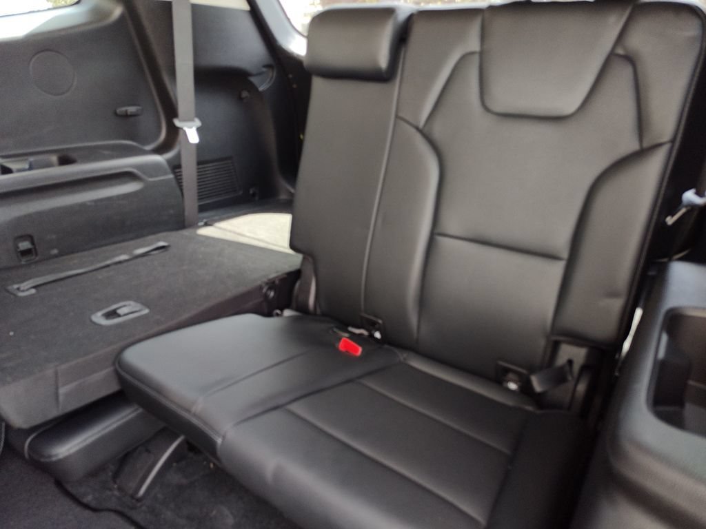 Used 2020 Kia Telluride S w/ S 8 Passenger Seating Package FWD image 35
