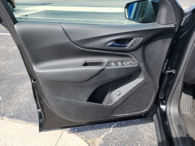 Used 2022 Chevrolet Equinox LT image 21