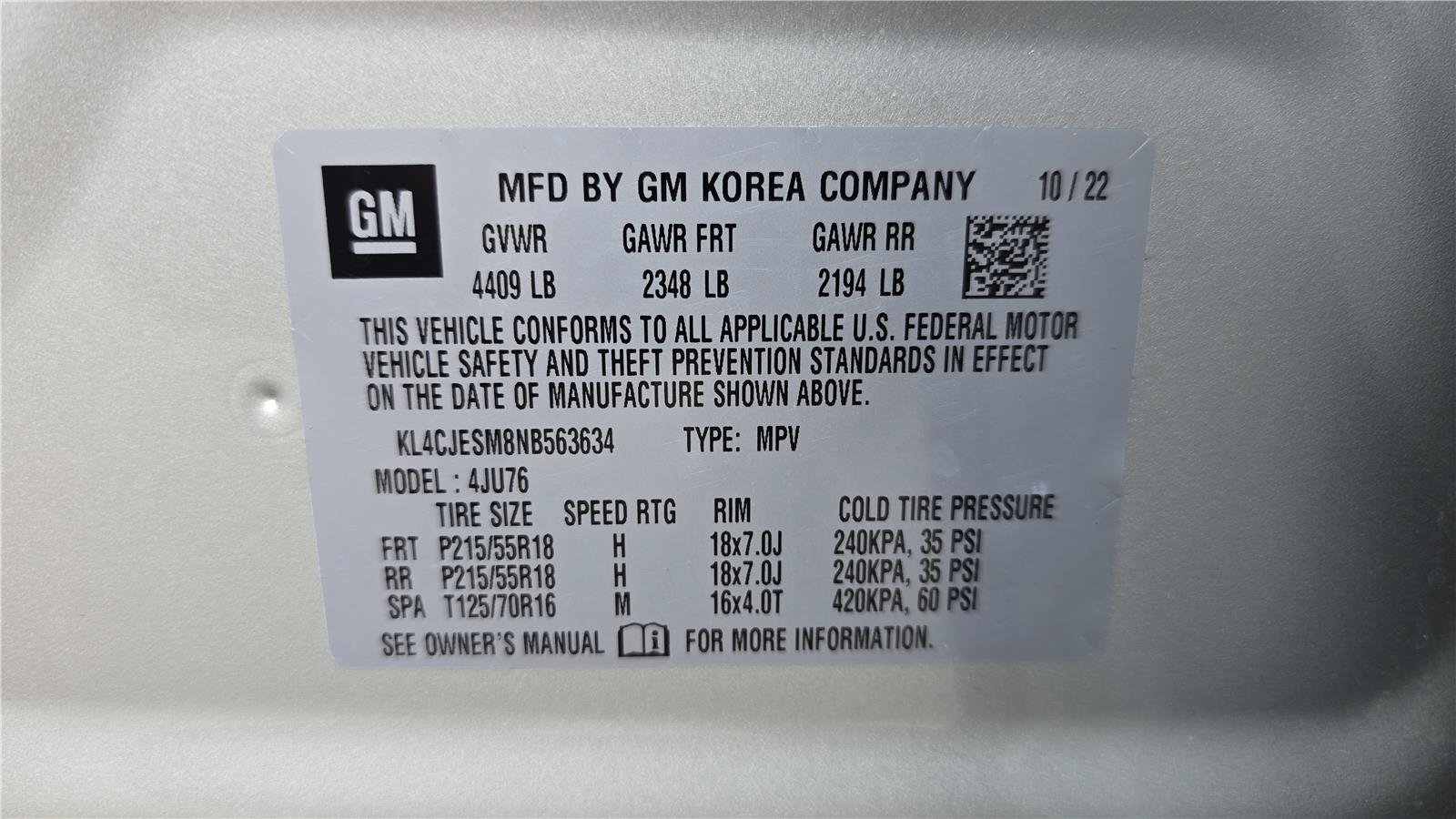 Used 2022 Buick Encore Preferred w/ Safety Package AWD/4WD image 28