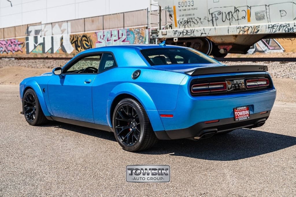 Used 2023 Dodge Challenger SRT Hellcat RWD image 5