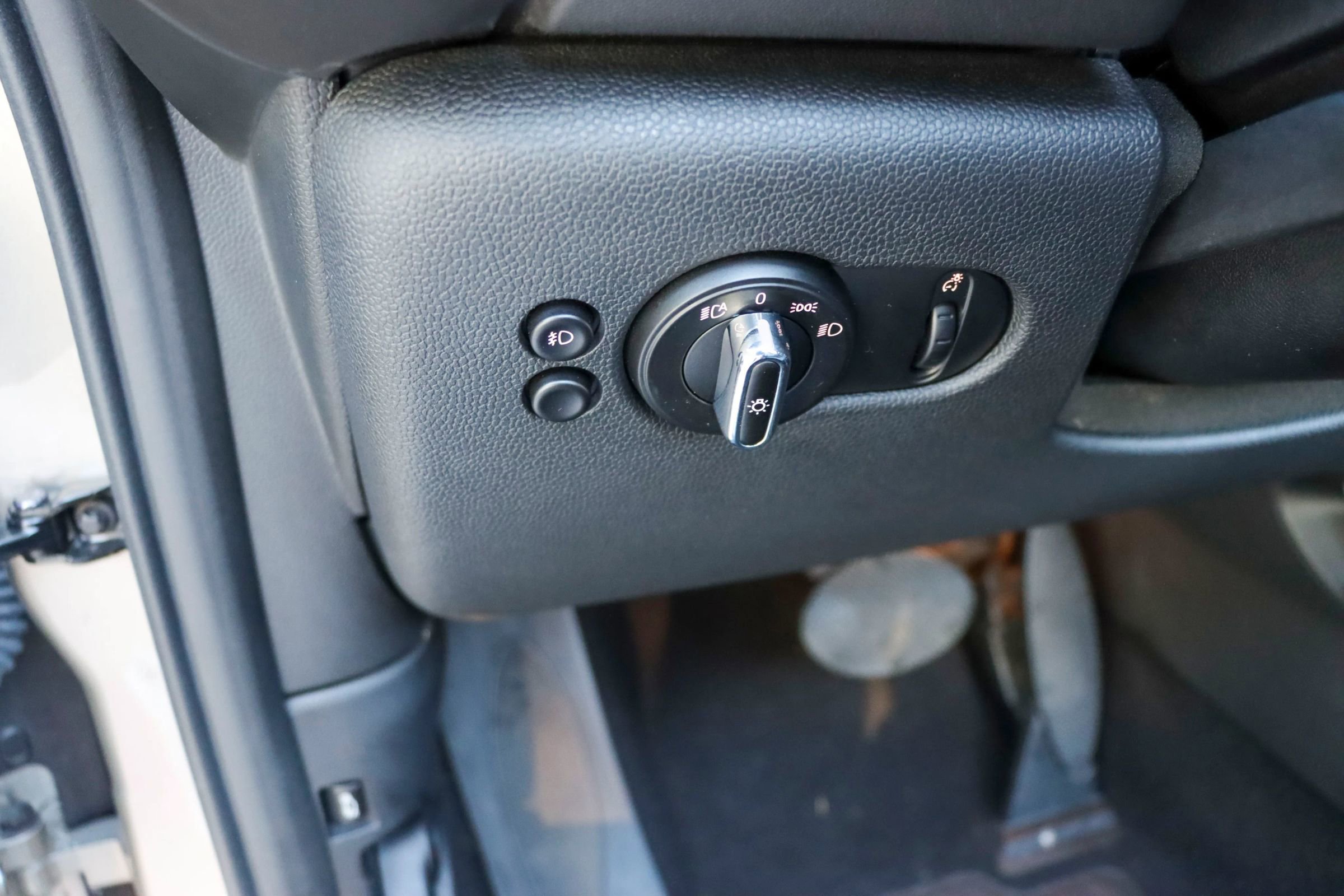 Used 2017 MINI Cooper S image 37