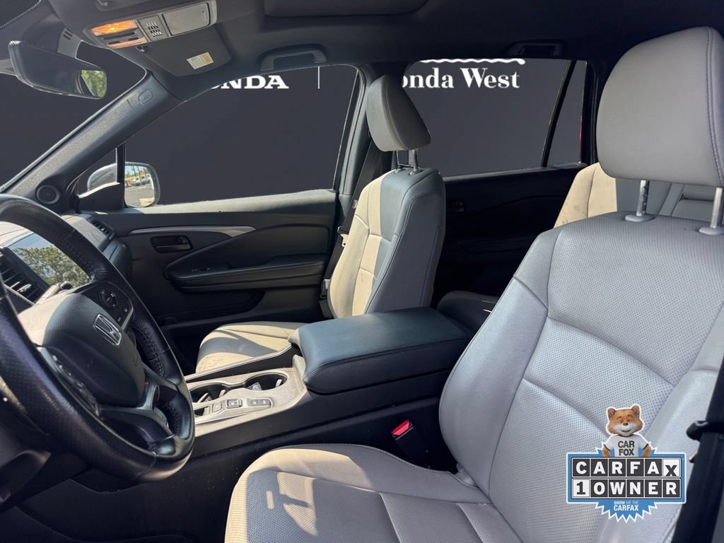 Certified 2024 Honda Passport EX-L image 9