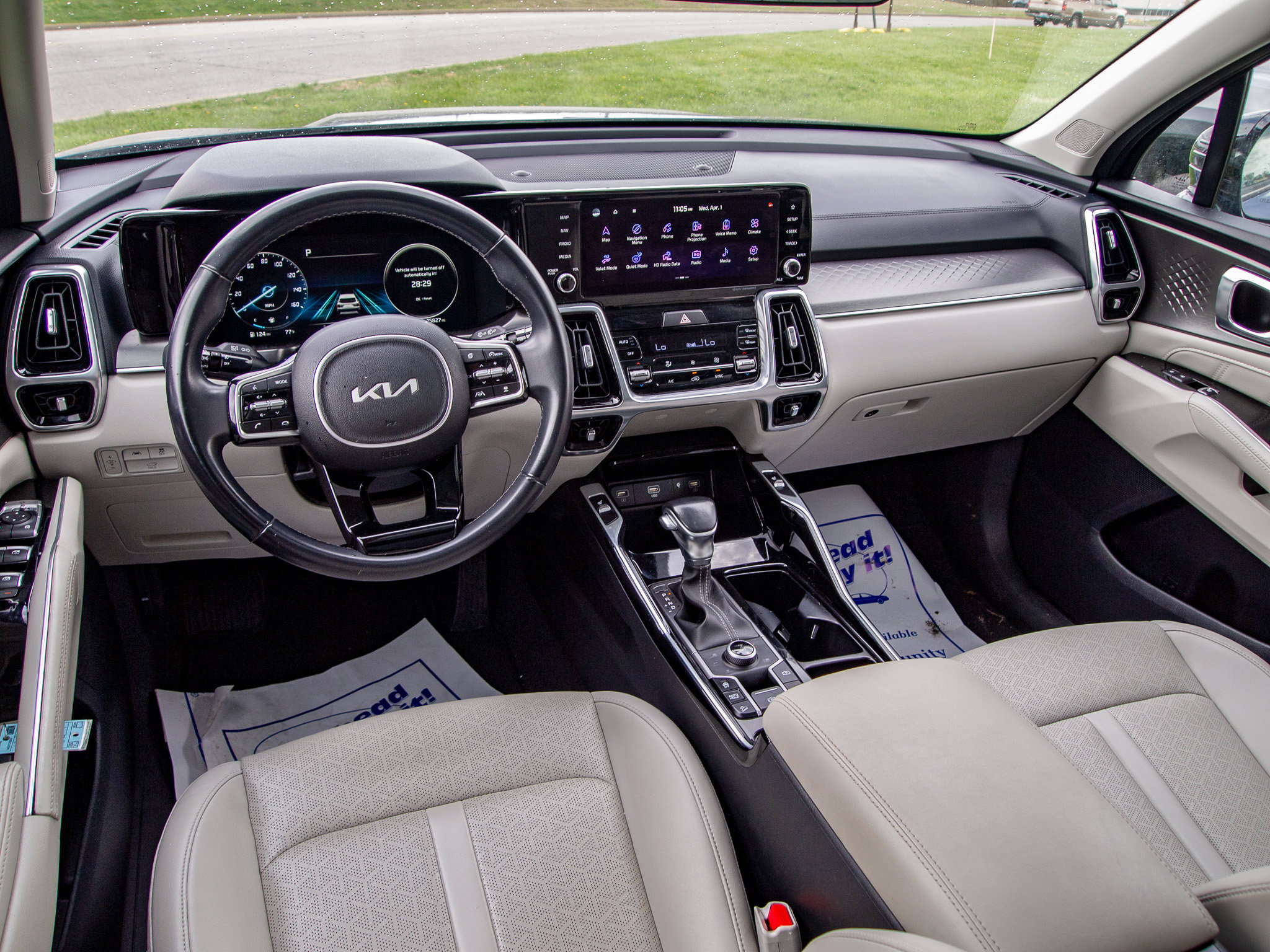 Used 2023 Kia Sorento SX AWD/4WD image 28