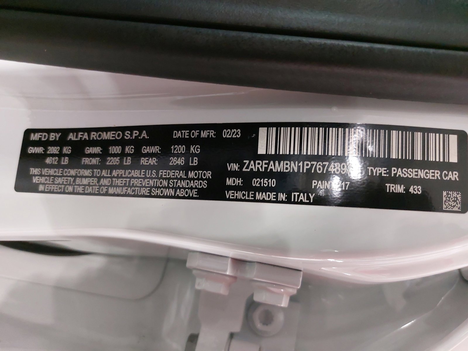 Used 2023 Alfa Romeo Giulia Ti w/ Active Assist Plus Package RWD image 39