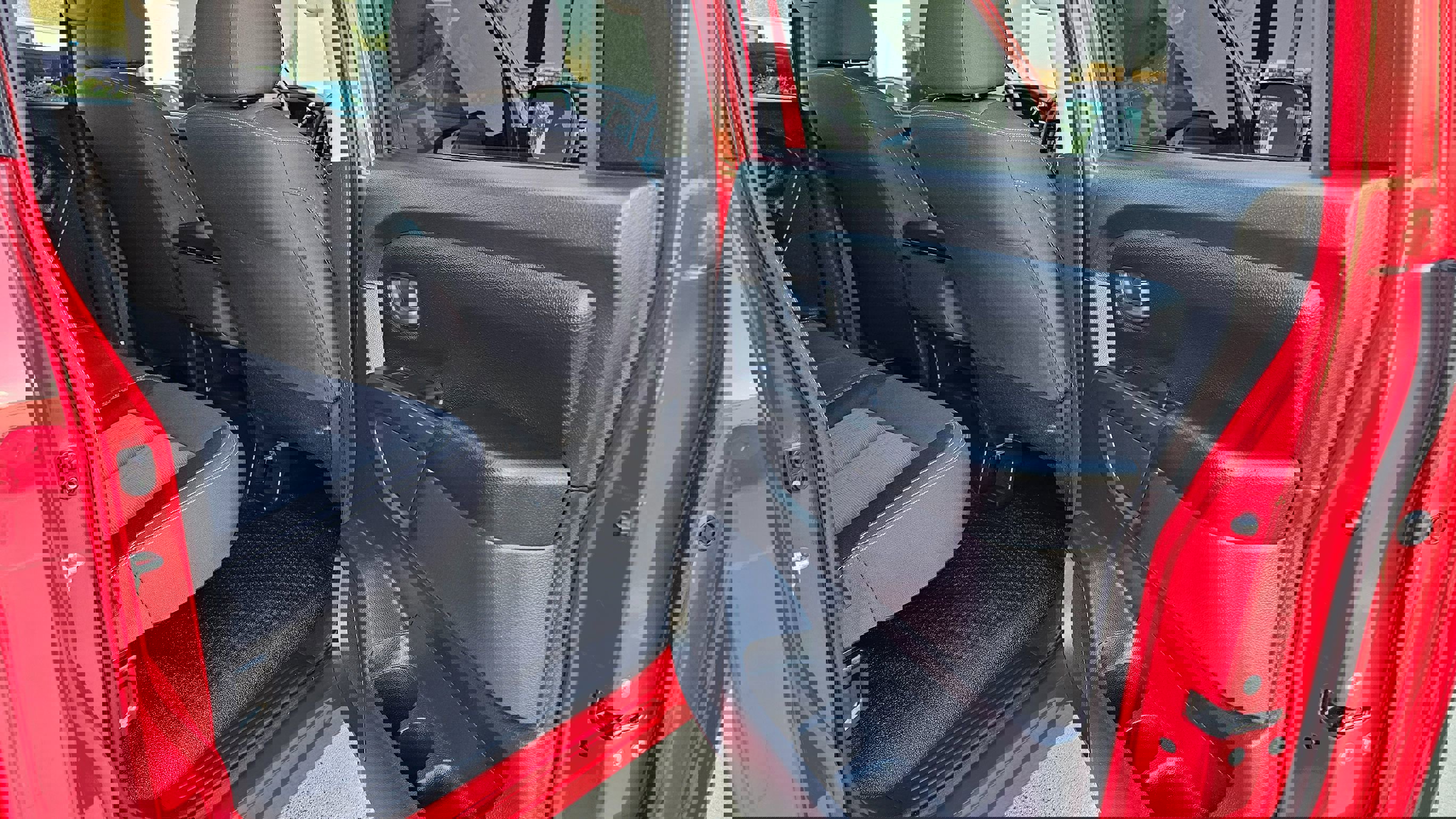 Used 2023 Nissan Titan S w/ S Utility Package image 22