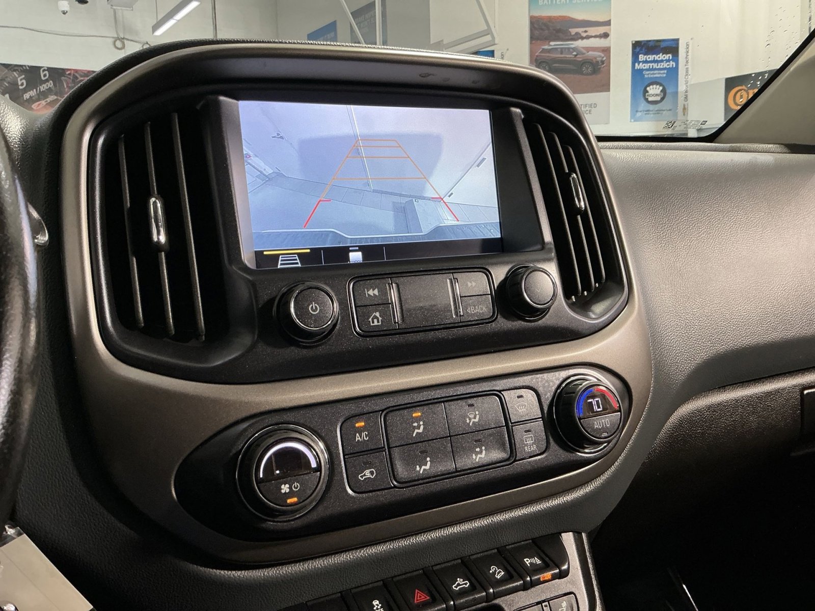 Used 2022 Chevrolet Colorado Z71 image 27