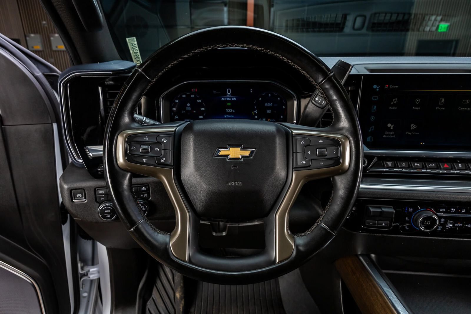 Used 2024 Chevrolet Silverado 2500 High Country w/ High Country Premium Package AWD/4WD image 19