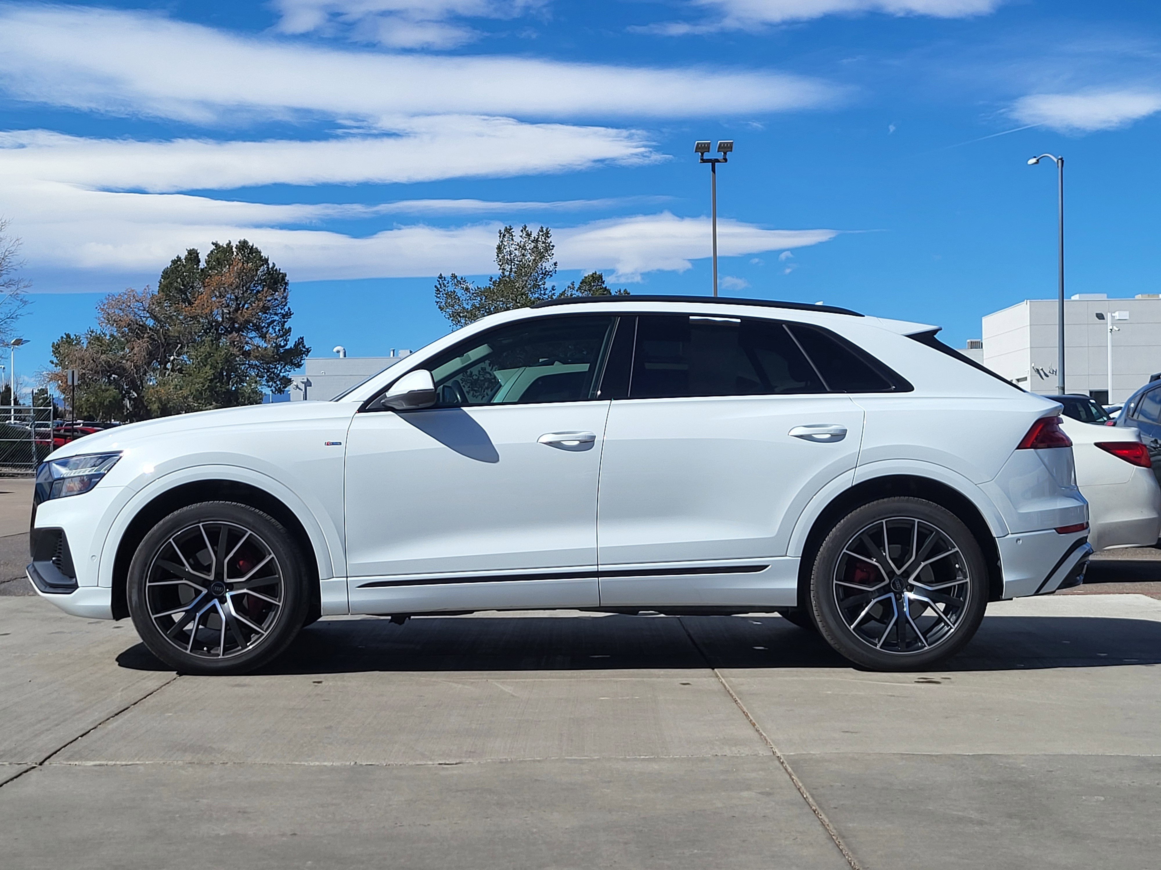 Used 2020 Audi Q8 Premium Plus image 10