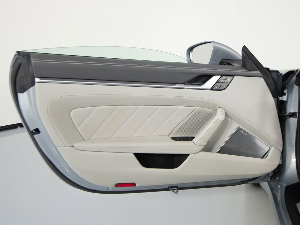 Certified 2022 Porsche 911 Targa 4S AWD/4WD image 18