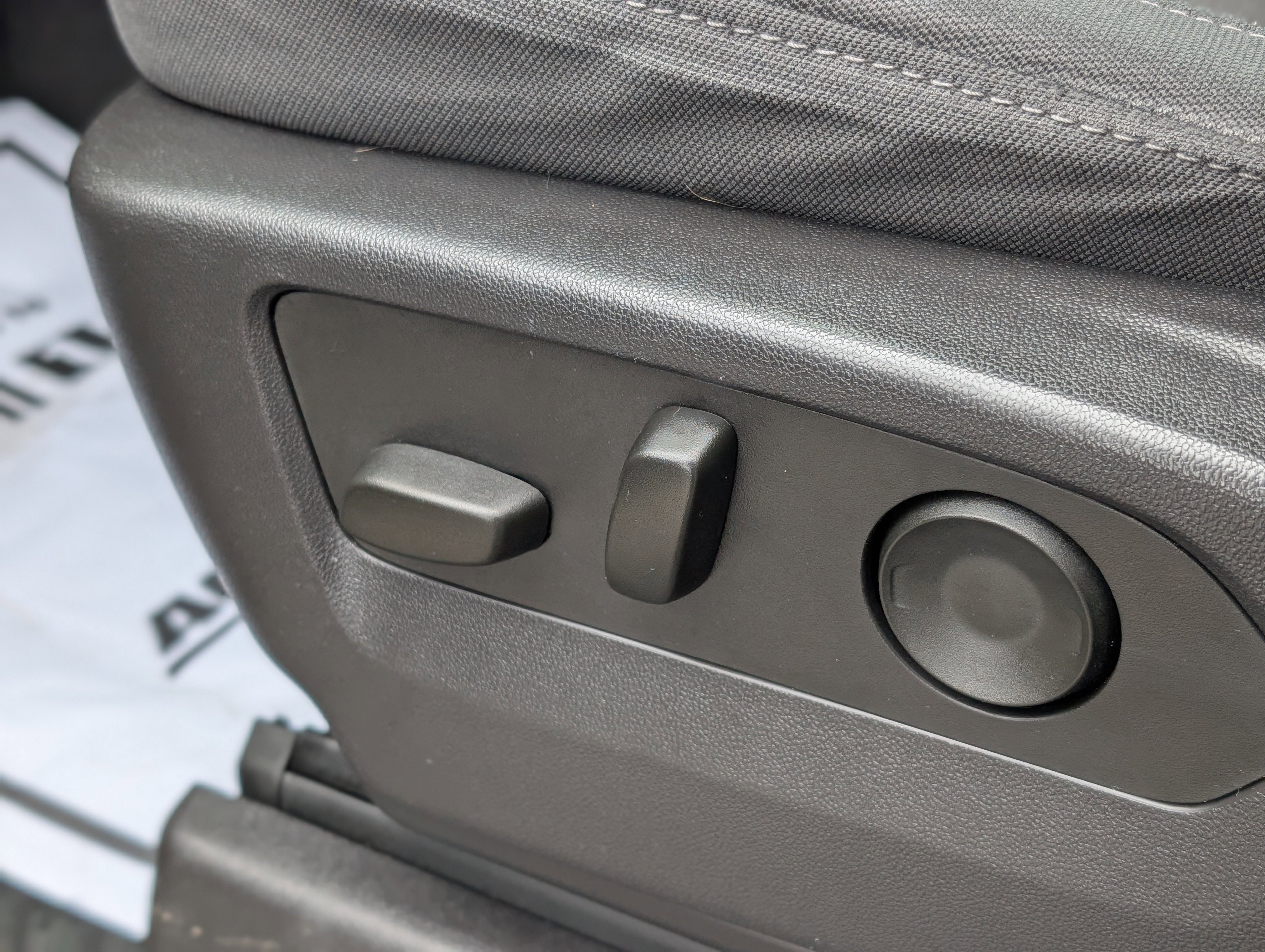 Used 2025 Chevrolet Silverado 1500 Custom w/ Rally Edition image 28