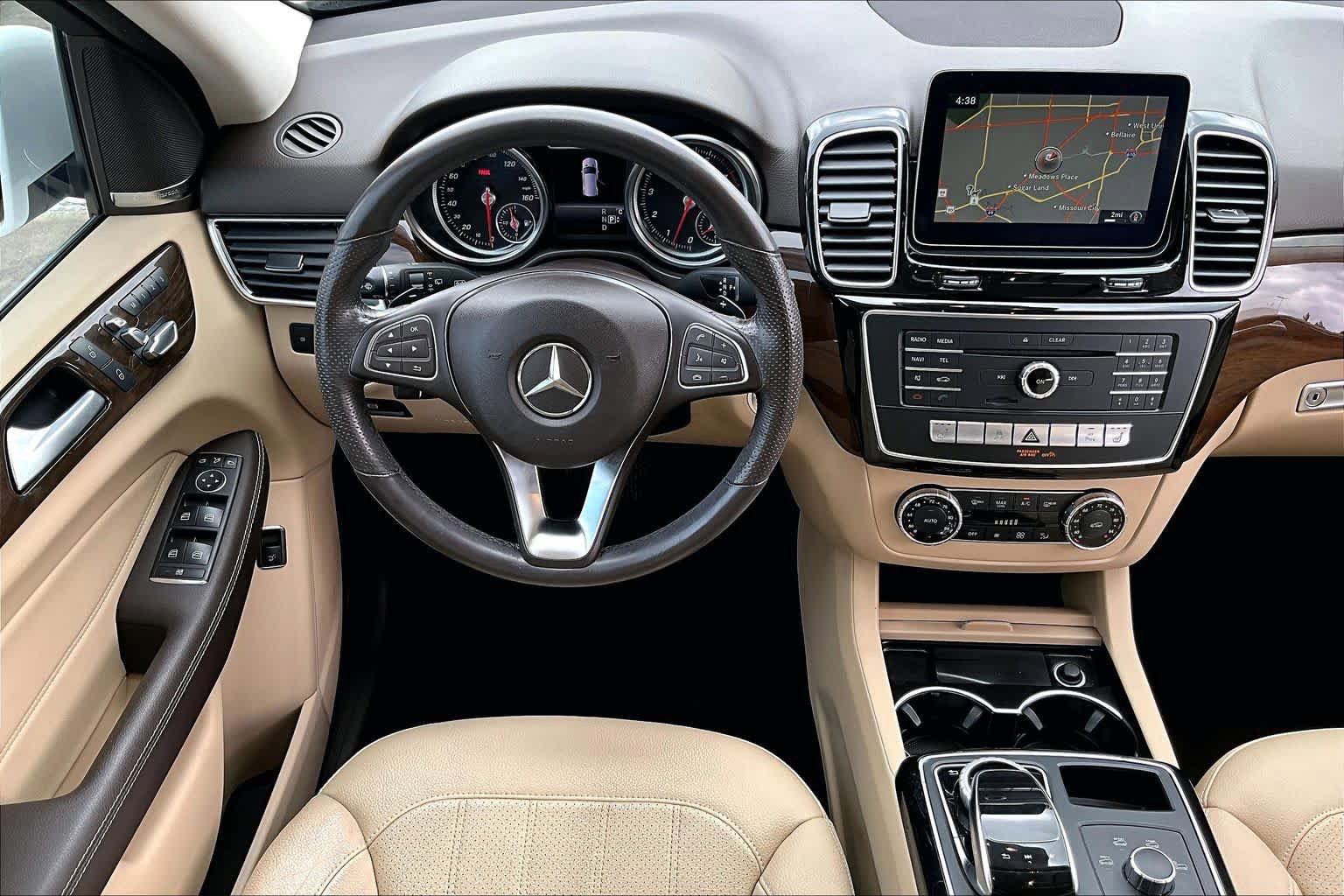 Used 2017 Mercedes-Benz GLE 350 image 6