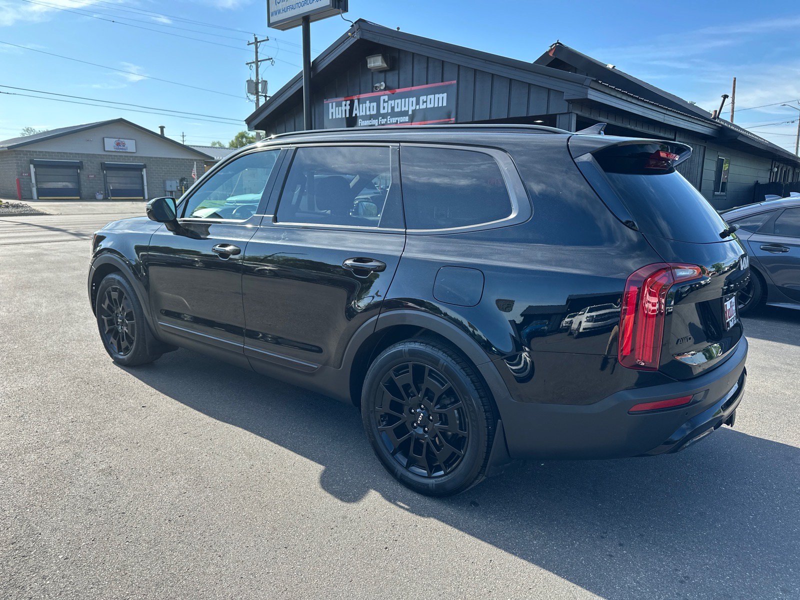 Used 2022 Kia Telluride SX w/ SX Prestige Package AWD/4WD image 5