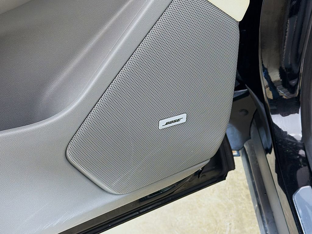 Used 2024 Cadillac XT6 Premium Luxury w/ Technology Package image 35