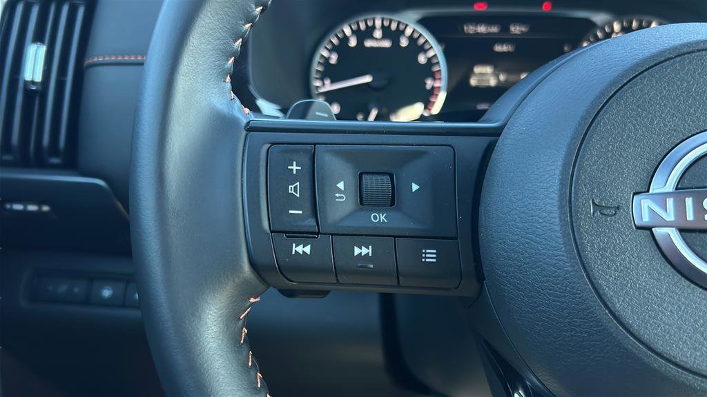 Used 2025 Nissan Pathfinder Rock Creek image 11