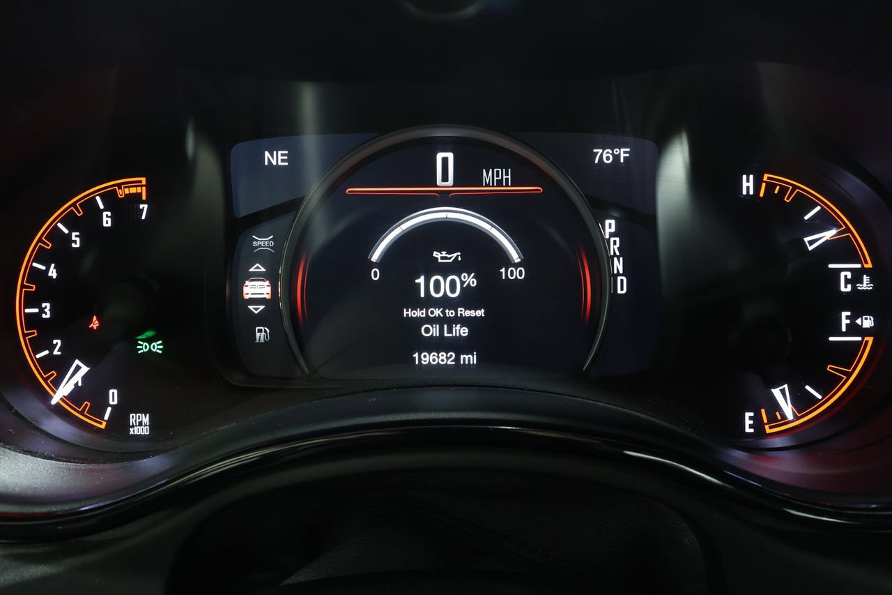 Used 2025 Dodge Durango GT AWD/4WD image 11
