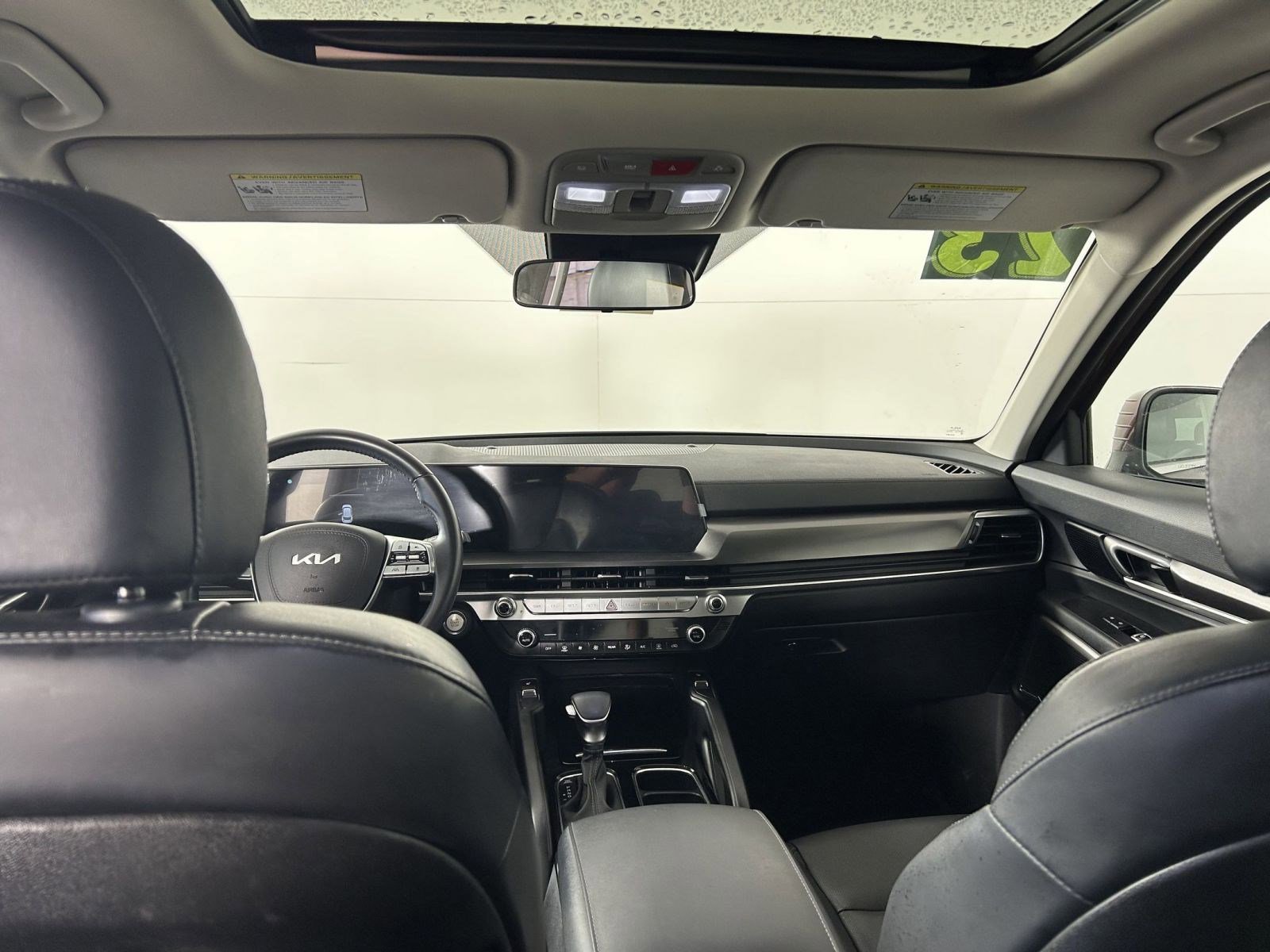Certified 2023 Kia Telluride S w/ S Sunroof Package image 17