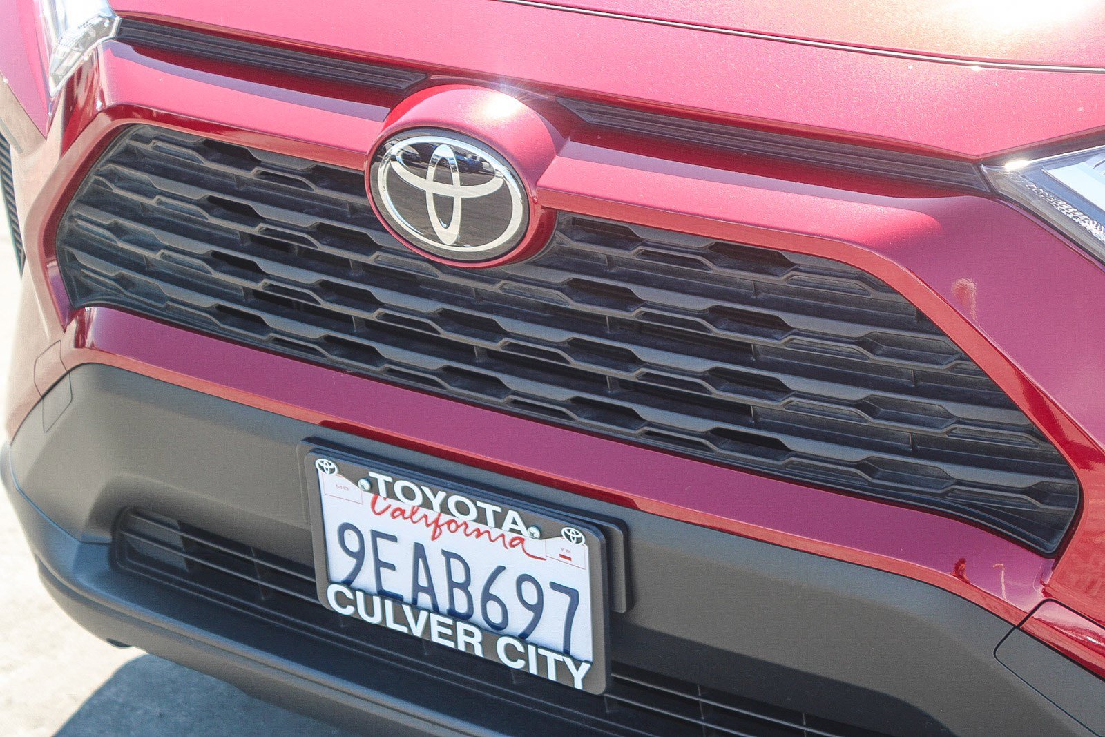 Certified 2023 Toyota RAV4 XLE w/ Convenience Package image 6