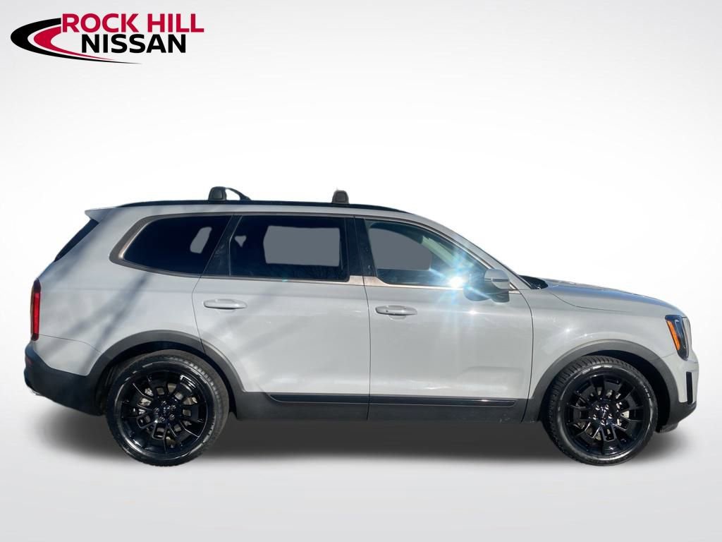 Used 2022 Kia Telluride EX w/ EX Premium Package image 8