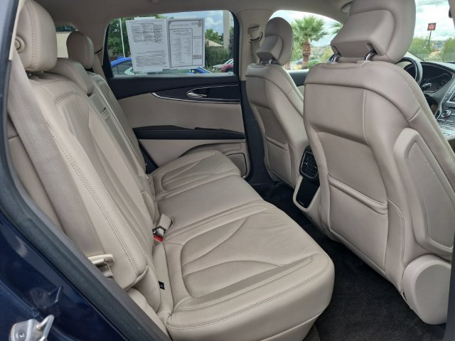 Used 2017 Lincoln MKX Select w/ Select Plus Package FWD image 31