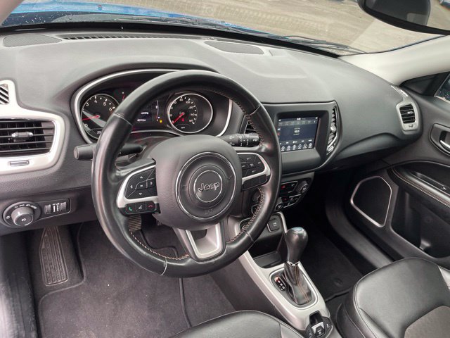 Used 2020 Jeep Compass Latitude FWD image 25