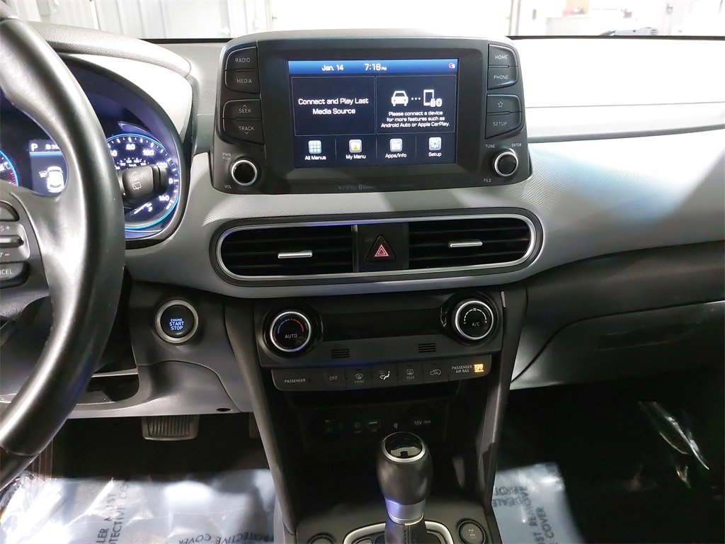 Used 2020 Hyundai Kona Limited image 21