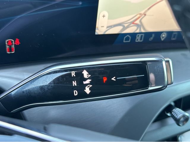 New 2026 Cadillac Vistiq Luxury image 29