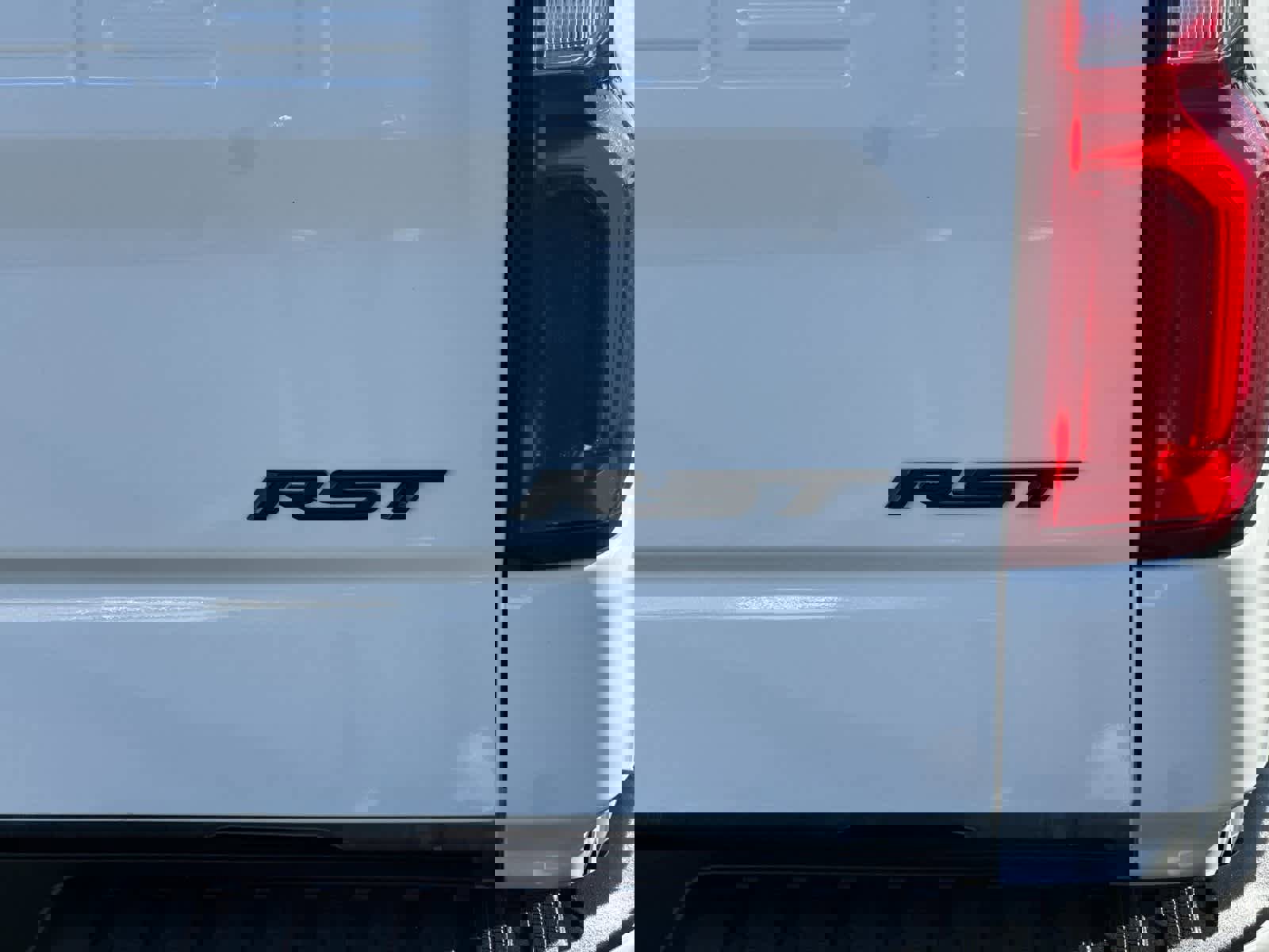 Used 2022 Chevrolet Silverado 1500 RST image 26