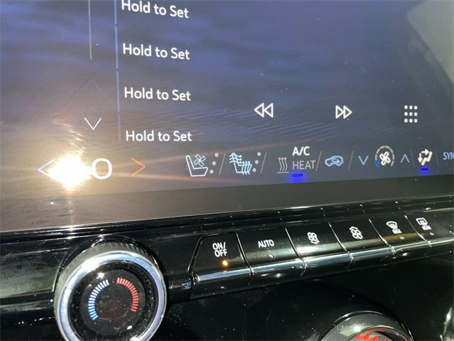 Certified 2025 Chevrolet Blazer EV RS image 28