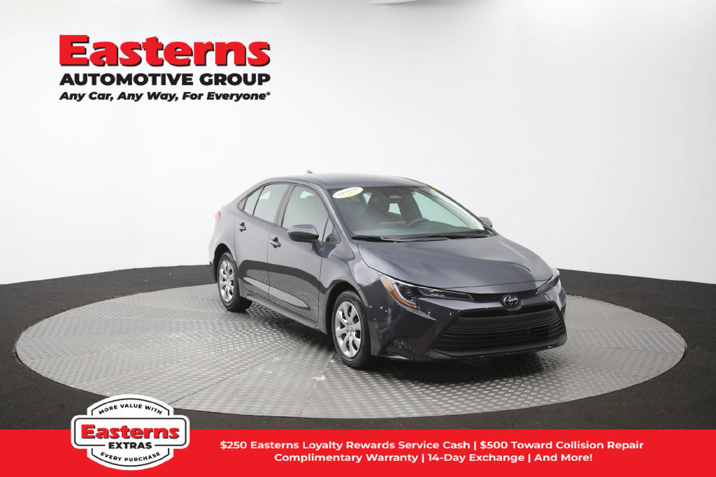 Used 2026 Toyota Corolla LE FWD image 47
