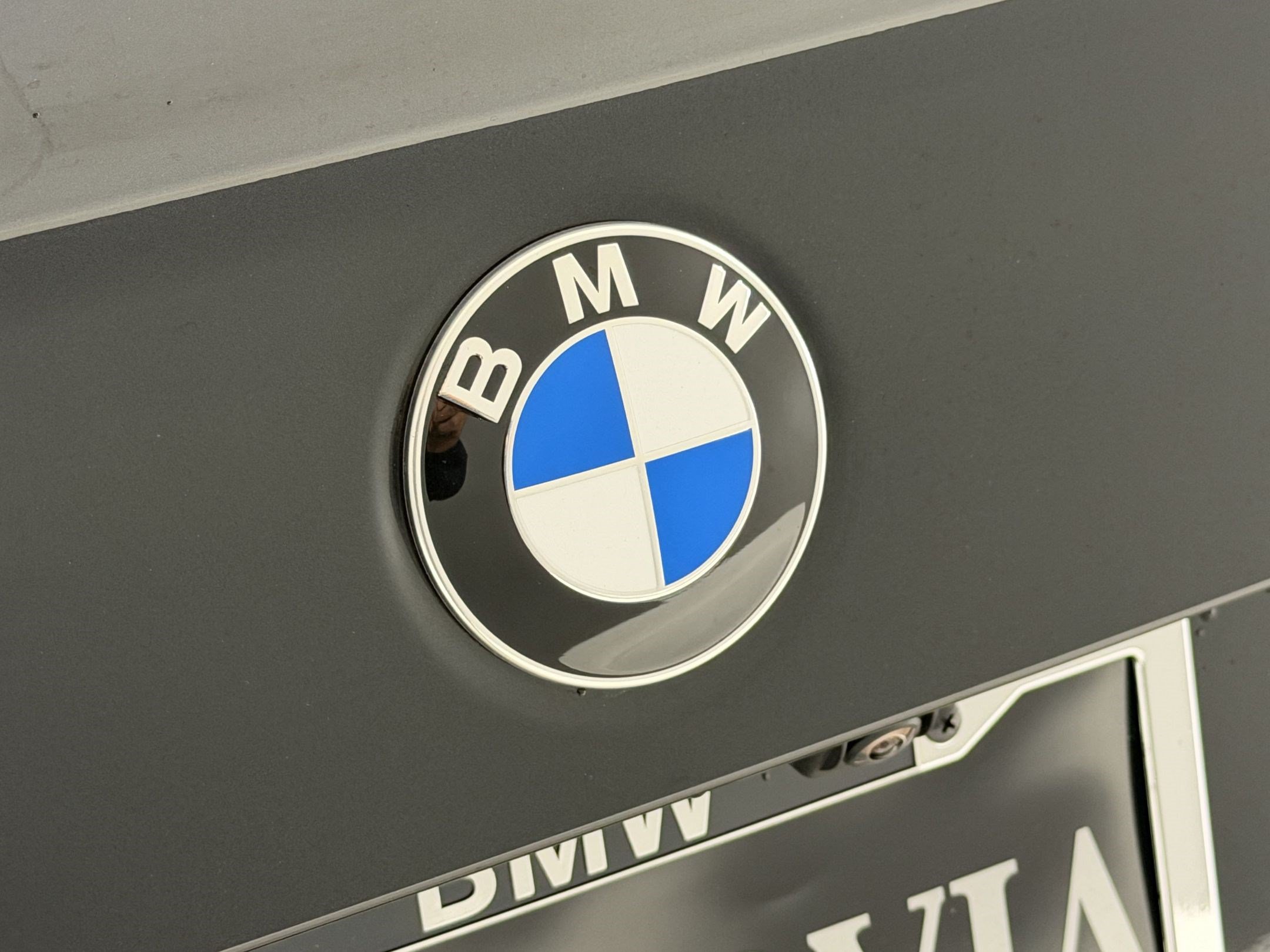 Used 2025 BMW 230i Coupe w/ Convenience Package RWD image 32